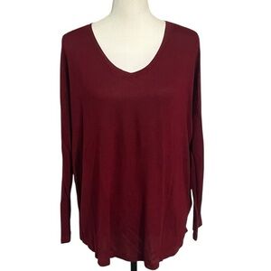 Lightweight V-neck sweater size XL by Well Worn EUC